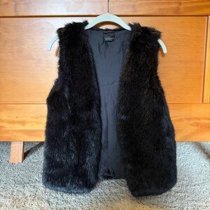 Topshop Black Faux Fur Gilet / Vest